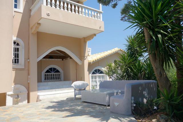 Villa Dendron Agia Marina  Bagian luar foto