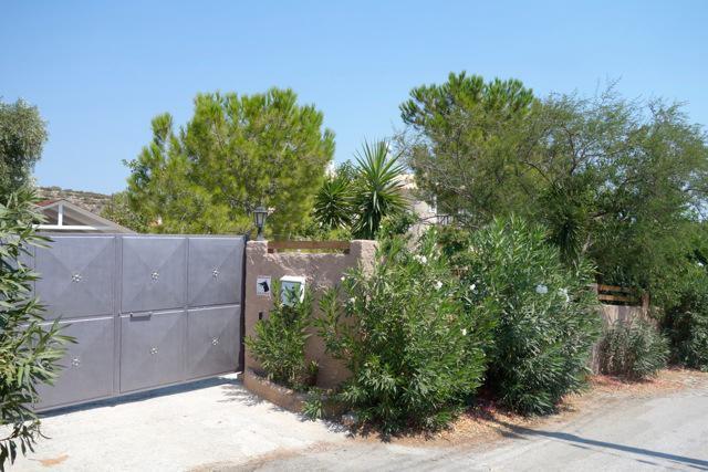 Villa Dendron Agia Marina  Bagian luar foto